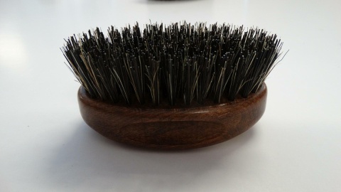 D.722 WOODEN BEARD BRUSH mała owal owalna
